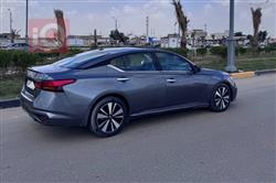 نيسان ألتيما